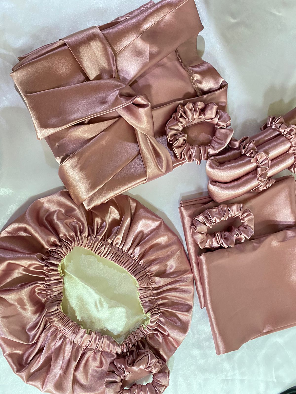 SET LUXURY  8pcs DE SEDA